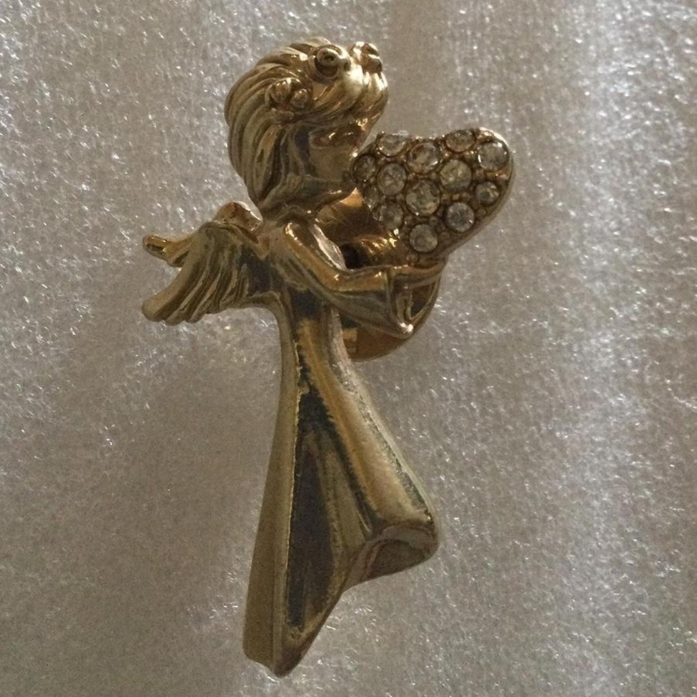 Avon Angel Brooch